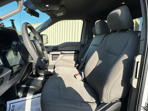 Used 2015 Ford F150 XLT image 17