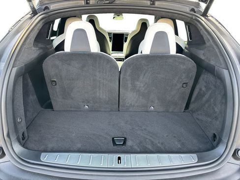 Used 2017 Tesla Model X 100D AWD/4WD image 8