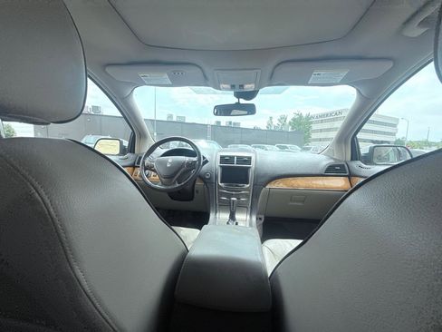 Used 2014 Lincoln MKX FWD w/ Equipment Group 102A image 13