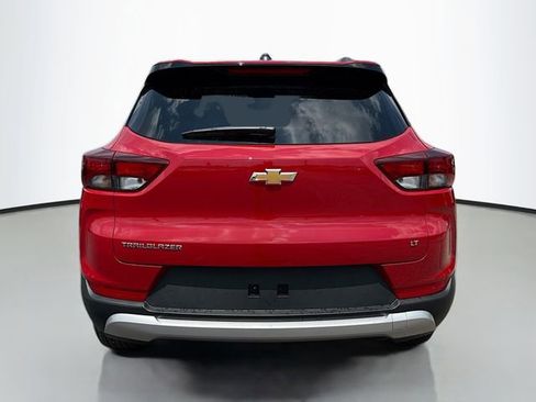 Used 2026 Chevrolet TrailBlazer LT FWD image 8