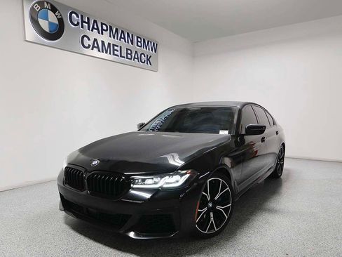 Used 2021 BMW M550i xDrive image 1