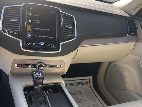 Used 2021 Volvo XC90 T6 Inscription w/ Advanced Package image 13