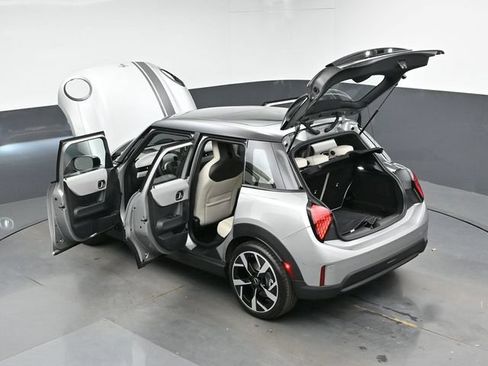 Used 2026 MINI Cooper S FWD image 47