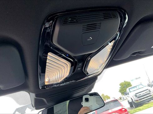 New 2026 BMW X5 xDrive50e w/ M Sport Package image 16