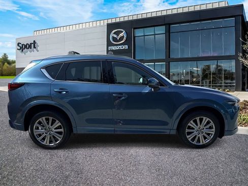 Certified 2023 MAZDA CX-5 Signature AWD/4WD image 3