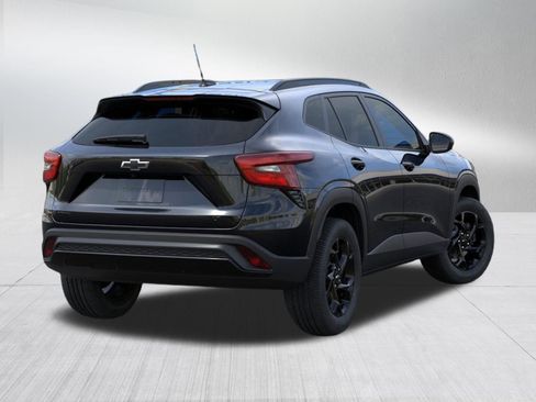 New 2026 Chevrolet Trax LT FWD image 5