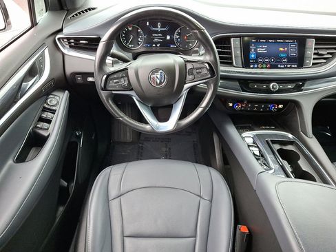 Used 2024 Buick Enclave Premium image 22