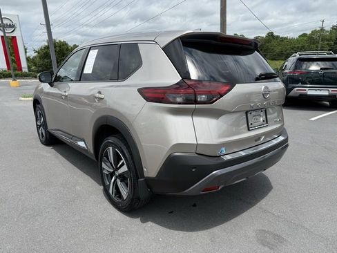 Certified 2022 Nissan Rogue SL w/ SL Premium Package image 7