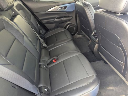 Certified 2025 Chevrolet Equinox EV LT w/ Convenience Package image 14