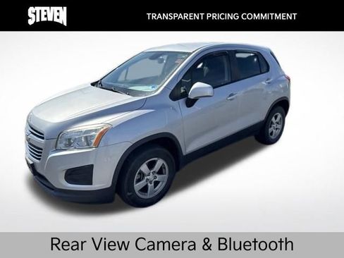 Used 2016 Chevrolet Trax LS AWD/4WD image 1