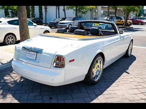 Used 2009 Rolls-Royce Phantom Drophead Coupe RWD image 7