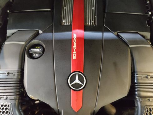 Used 2018 Mercedes-Benz GLE 43 AMG 4MATIC image 30