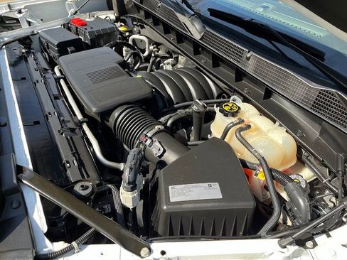 Used 2020 GMC Sierra 1500 SLE w/ SLE Value Package image 27