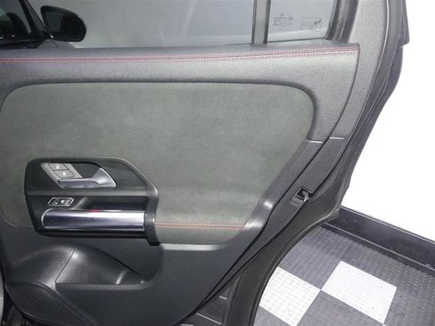 Used 2023 Mercedes-Benz GLA 250 image 26