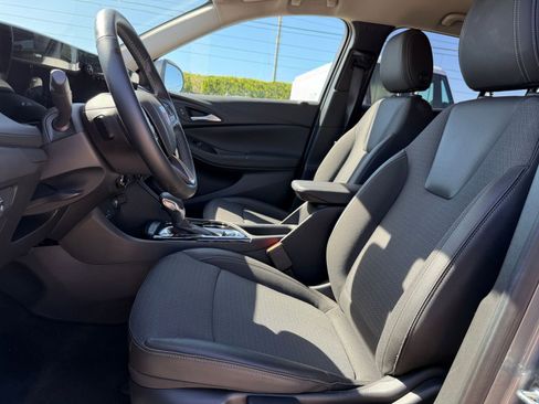 Used 2025 Buick Encore GX Preferred image 24