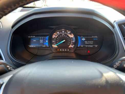 Used 2023 Ford Edge SEL image 37