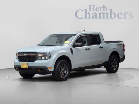 Certified 2023 Ford Maverick Tremor w/ Tremor Off-Road Package AWD/4WD image 4