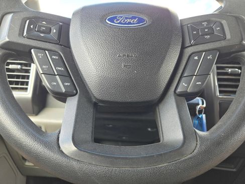 Used 2018 Ford F150 XLT AWD/4WD image 25