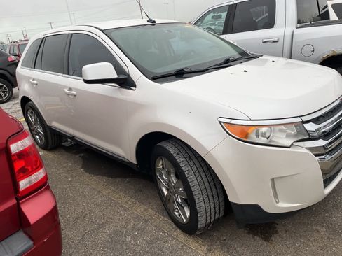 Used 2011 Ford Edge Limited w/ Driver Entry Pkg image 18
