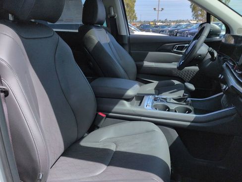 New 2026 Kia Carnival SX FWD image 29