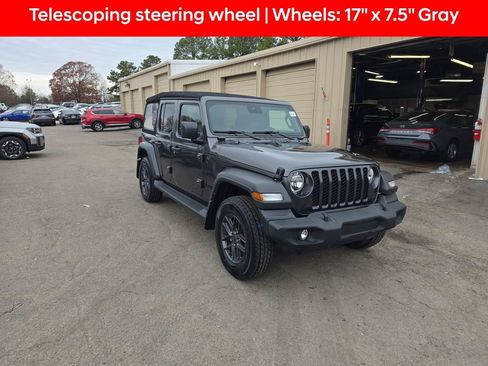 Used 2024 Jeep Wrangler Sport S image 13