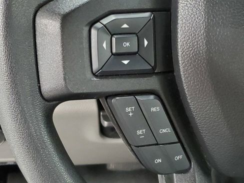 Used 2022 Ford F250 XL w/ STX Appearance Package image 32