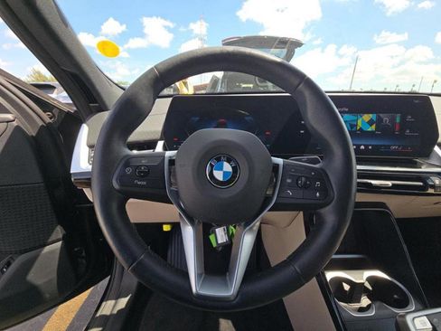Used 2025 BMW X2 xDrive28i image 6