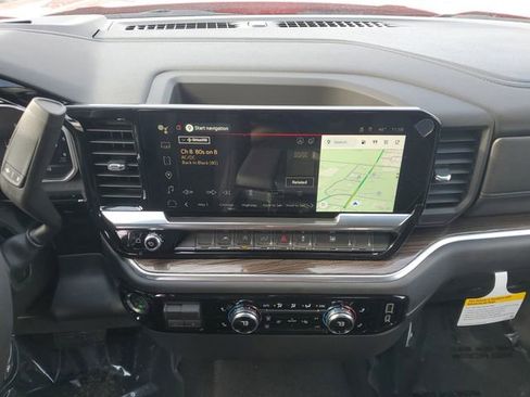 New 2026 GMC Sierra 1500 Elevation image 24