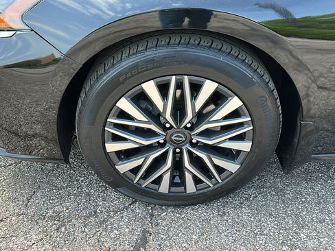 Certified 2023 Nissan Altima 2.5 SV w/ SV Premium Package image 8