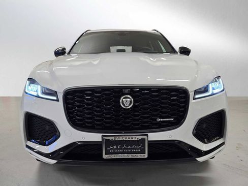 Used 2025 Jaguar F-PACE R-Dynamic S image 8