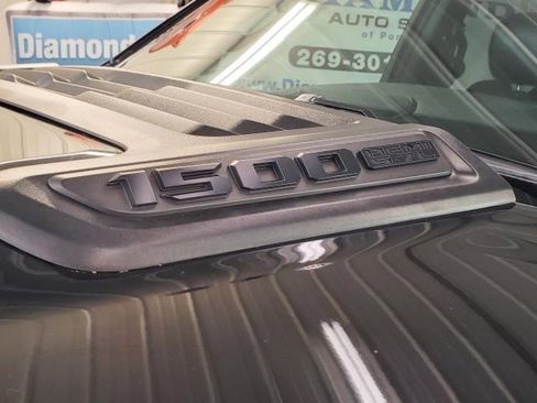 Used 2019 RAM 1500 Laramie image 7