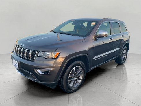 Used 2021 Jeep Grand Cherokee Limited w/ Luxury Group II image 3
