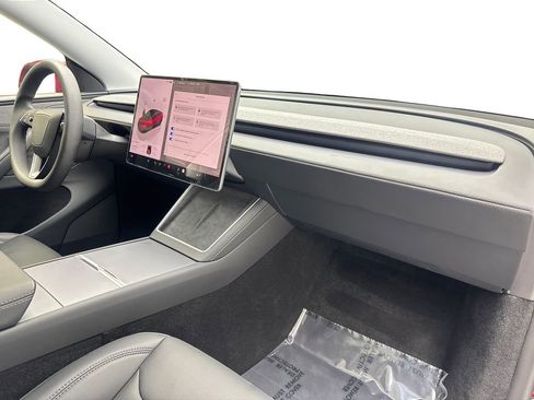 Used 2026 Tesla Model Y Long Range RWD image 51