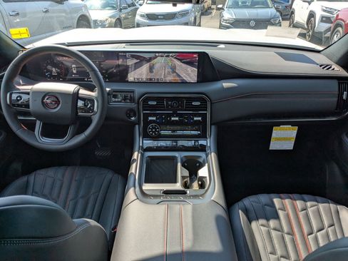 New 2025 Nissan Armada PRO-4X w/ Pro-4X Premium Package image 15