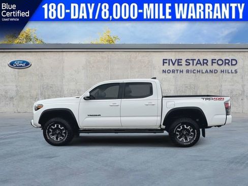 Used 2023 Toyota Tacoma TRD Off-Road w/ Technology Package image 6