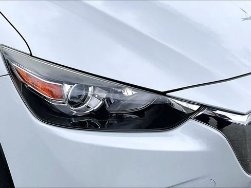 Used 2018 MAZDA CX-3 Touring AWD/4WD image 31