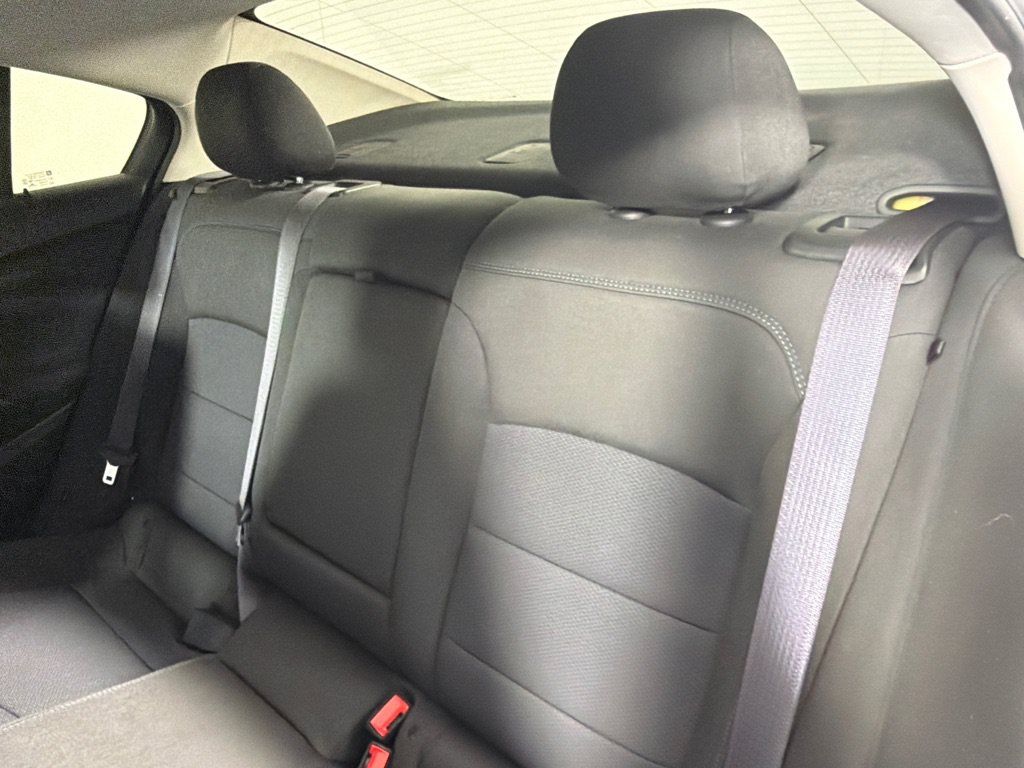 Used 2017 Chevrolet Cruze LT w/ Convenience Package FWD image 19