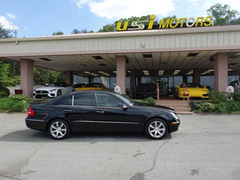 Used 2005 Mercedes-Benz E 320 Sedan image 25