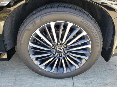 New 2025 Nissan Armada Platinum Reserve image 13