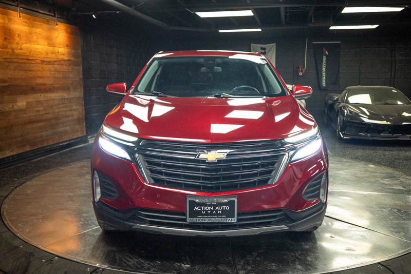 Used 2023 Chevrolet Equinox LT w/ Driver Convenience Package FWD image 4