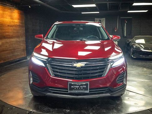 Used 2023 Chevrolet Equinox LT w/ Driver Convenience Package FWD image 4