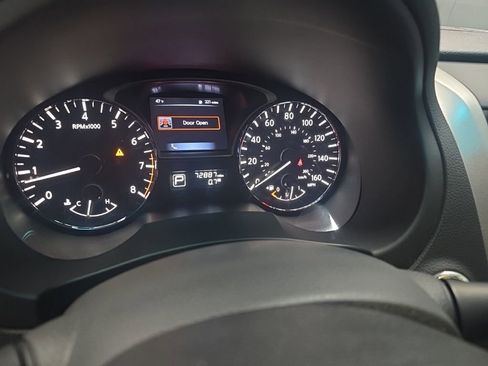 Used 2015 Nissan Altima 2.5 SL w/ Technology Package image 18