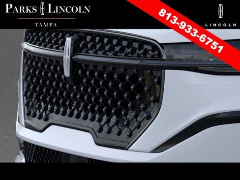 New 2026 Lincoln Nautilus Black Label w/ Jet Appearance Package image 17