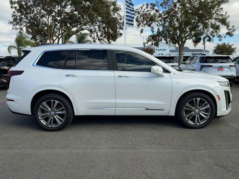 Used 2020 Cadillac XT6 Premium Luxury image 8