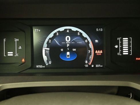 Used 2024 Toyota Tacoma SR w/ SR Upgrade Package image 17