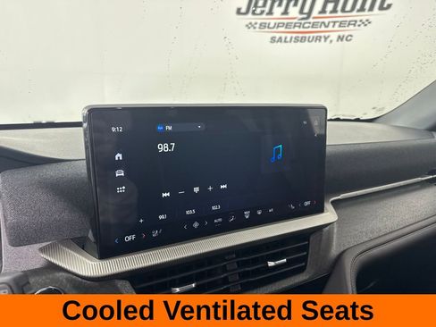 Used 2025 Ford Explorer Platinum w/ LUX Leather Package image 16