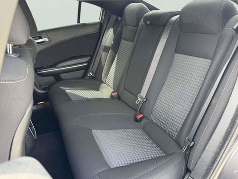 Used 2021 Dodge Charger R/T RWD image 40
