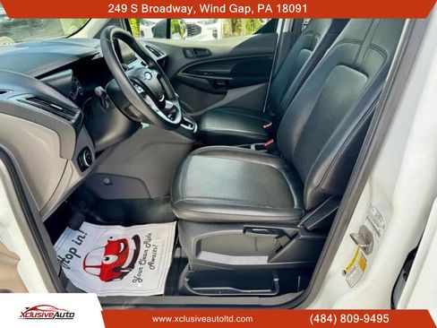 Used 2022 Ford Transit Connect XL image 11