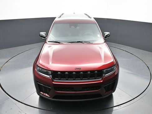 New 2026 Jeep Grand Cherokee L 4WD image 39