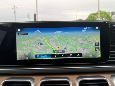 Used 2021 Mercedes-Benz GLS 450 4MATIC image 16